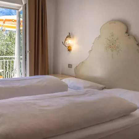 Hotel Margherita Limone sul Garda