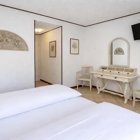 Margherita Hotel 2*