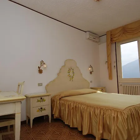 Margherita 2* Limone sul Garda